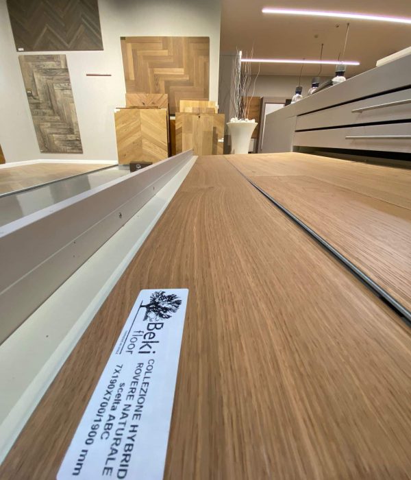 Hybrid Rovere (particolare)